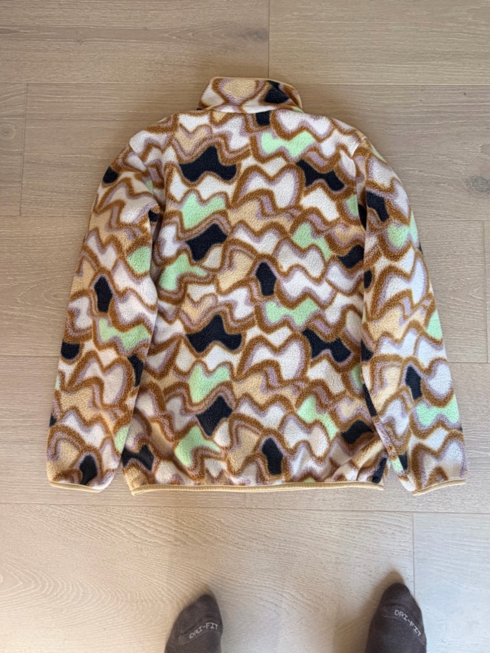 Patagonia Synchilla Fleece Pullover - Tan, Green, Purple, Brown - Picture 3 of 4